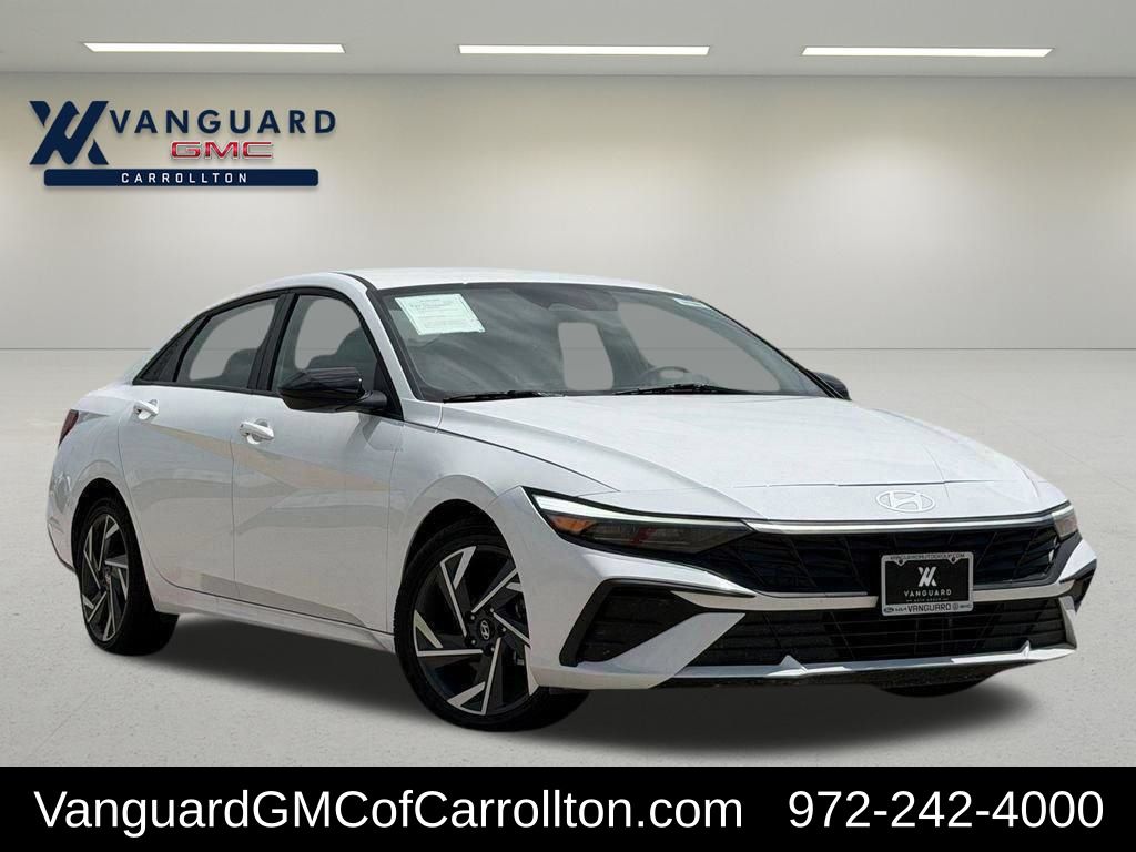 Serenity White 2025 Hyundai Elantra Hybrid Sedan Front-Wheel Drive 6-Speed Dual Clutch