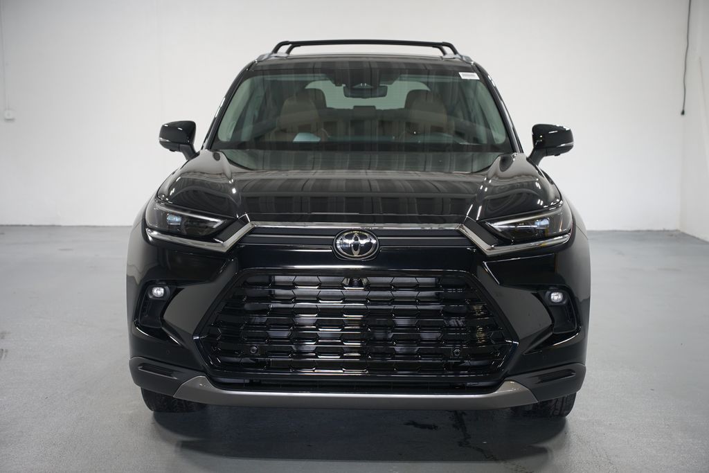 Thumbnail: 2025 Toyota Grand Highlander - 2