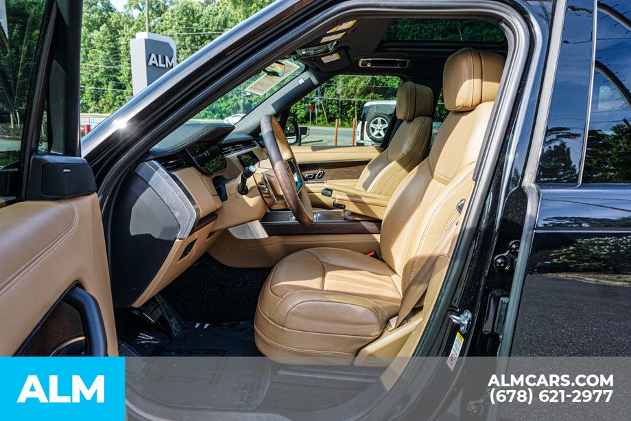 Used 2023 Black Land Rover SE image 19
