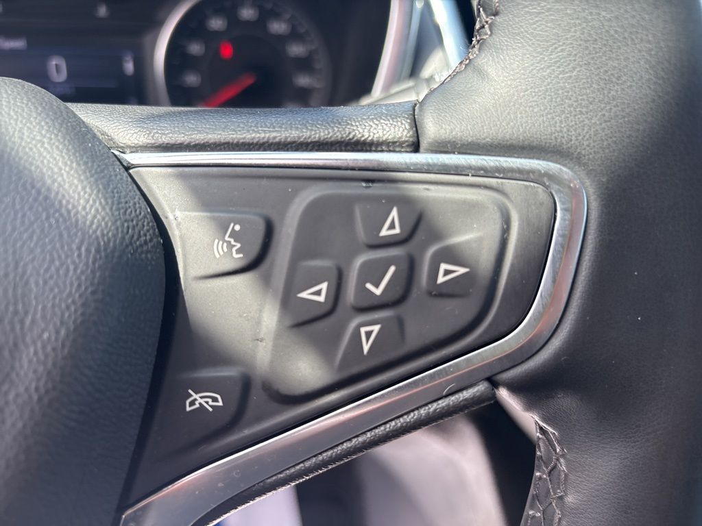 Used 2023 Chevrolet Equinox SUV