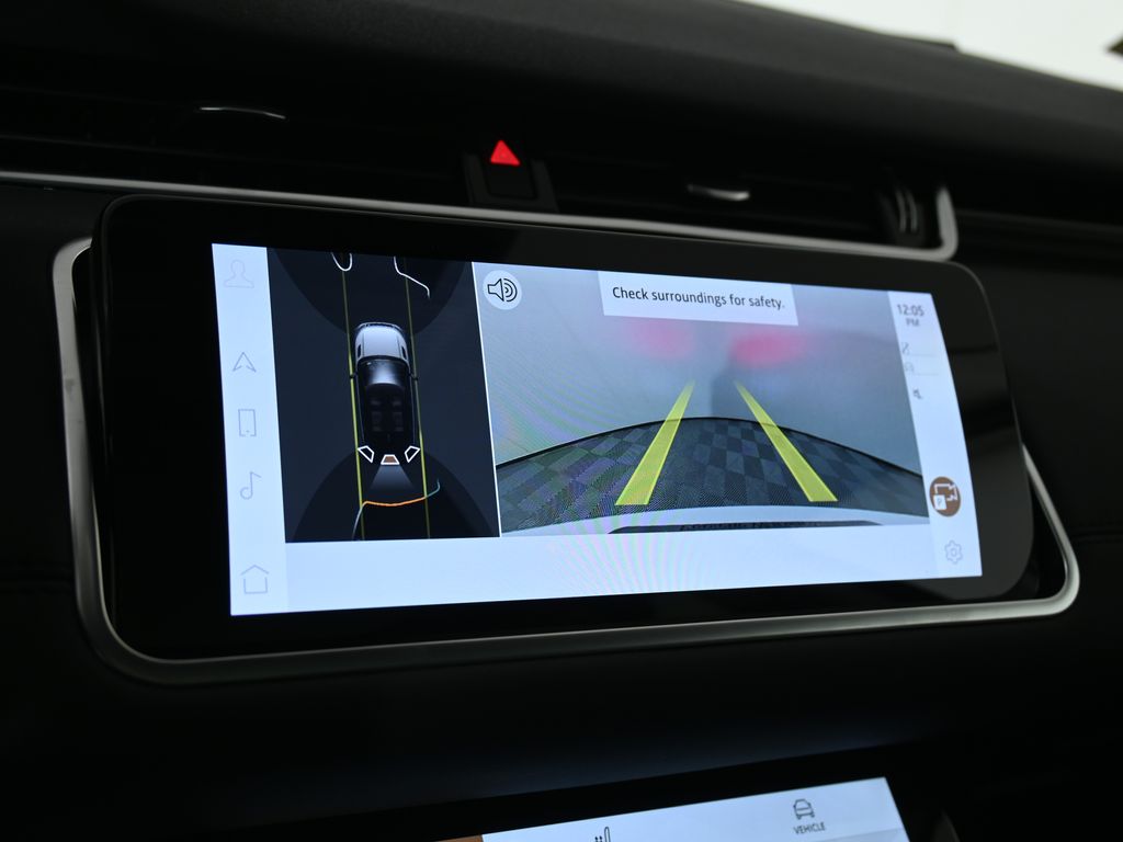 Thumbnail: 2023 Land Rover Range Rover Evoque - 25