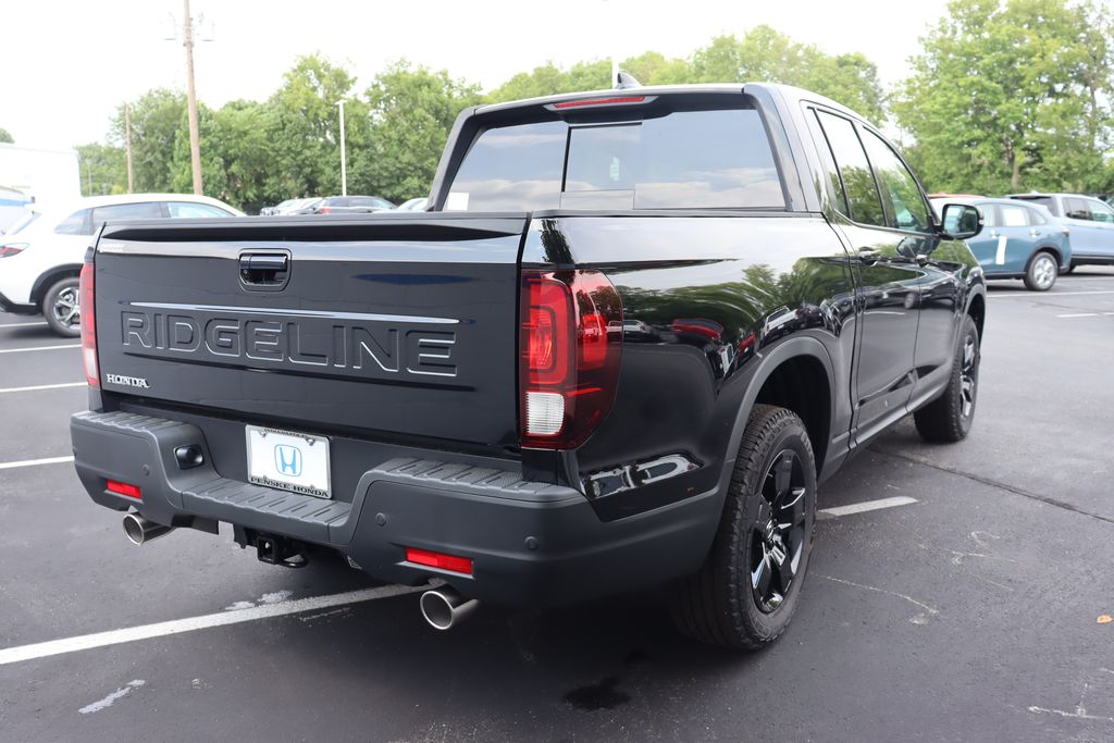 2025 Honda Ridgeline Black Edition 5