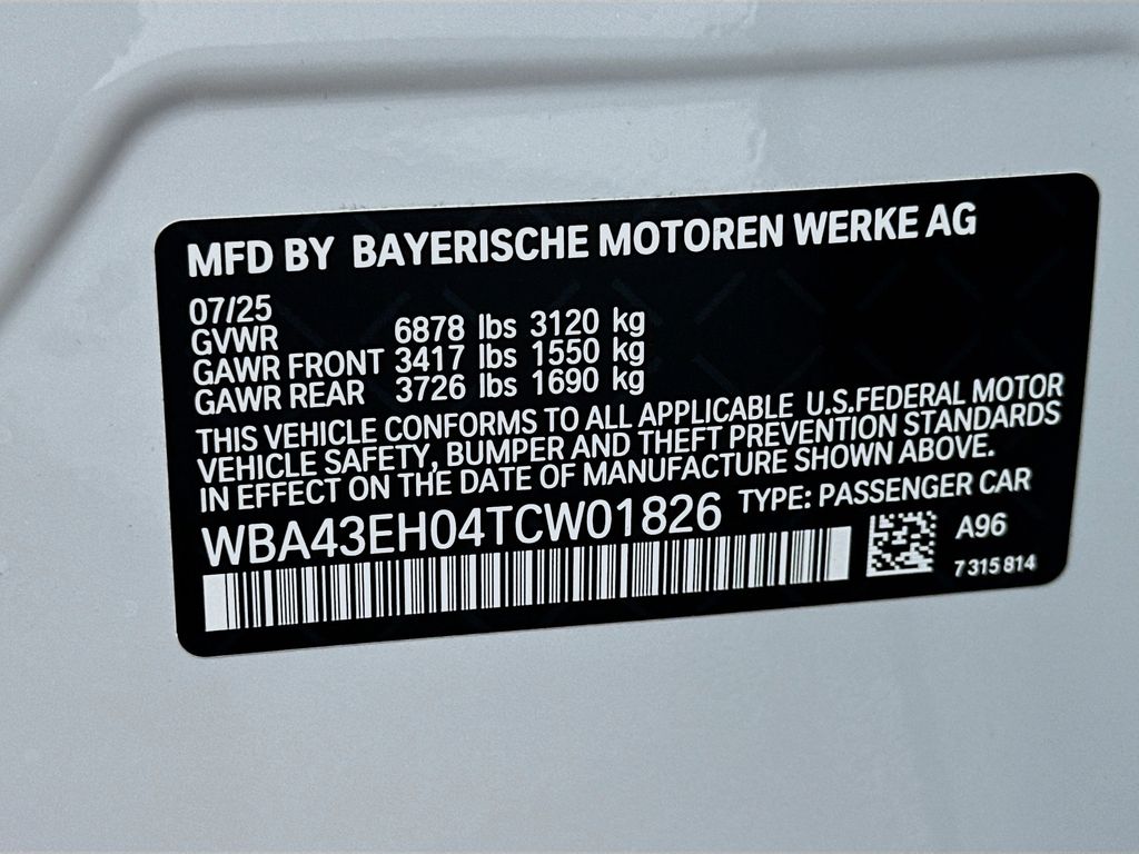 Thumbnail: 2026 BMW 7 Series - 24