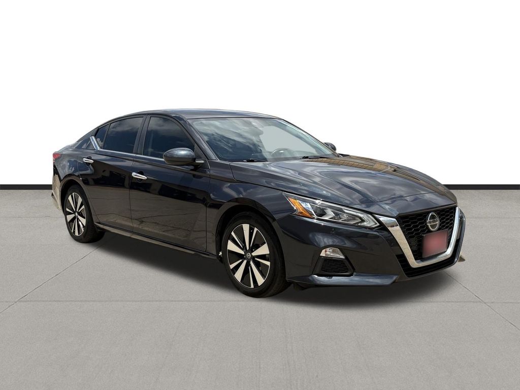 2022 Nissan Altima 2.5 SV Blue at Emmons Autoplex