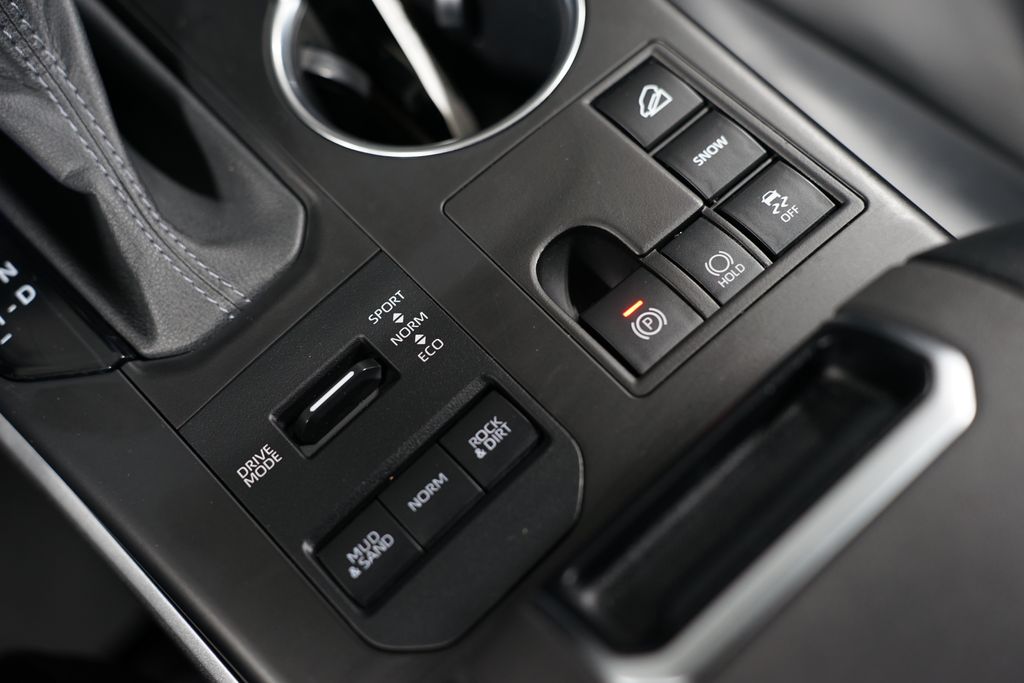 2023 Toyota Highlander XLE 22