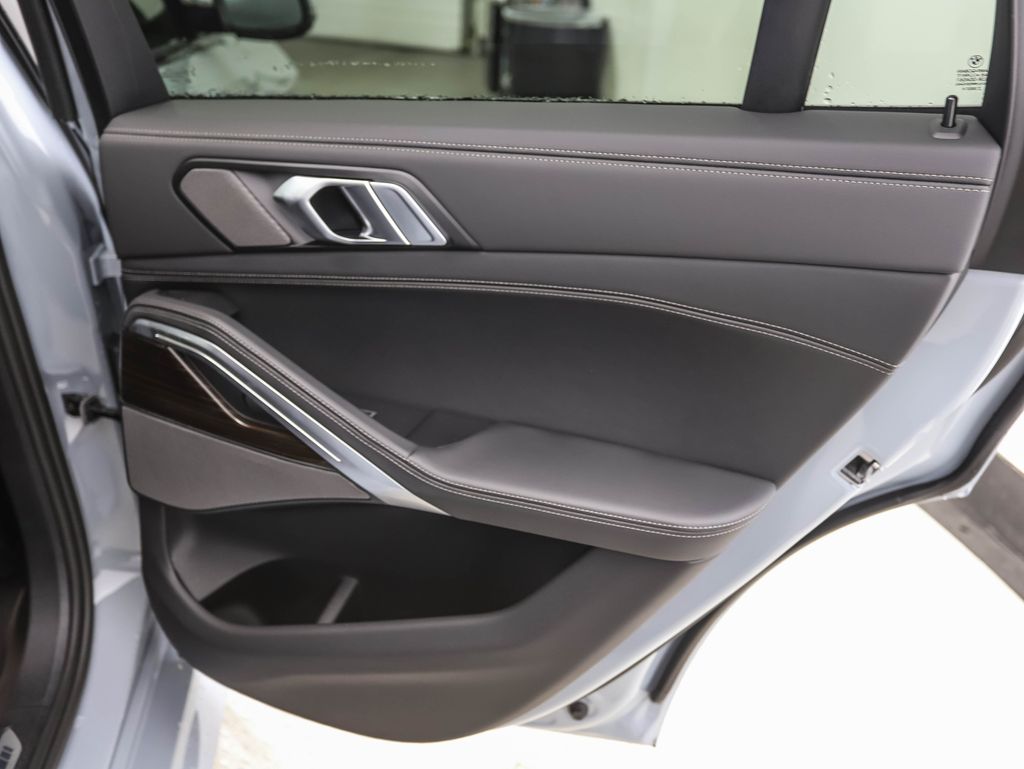 Thumbnail: 2026 BMW X6 - 28