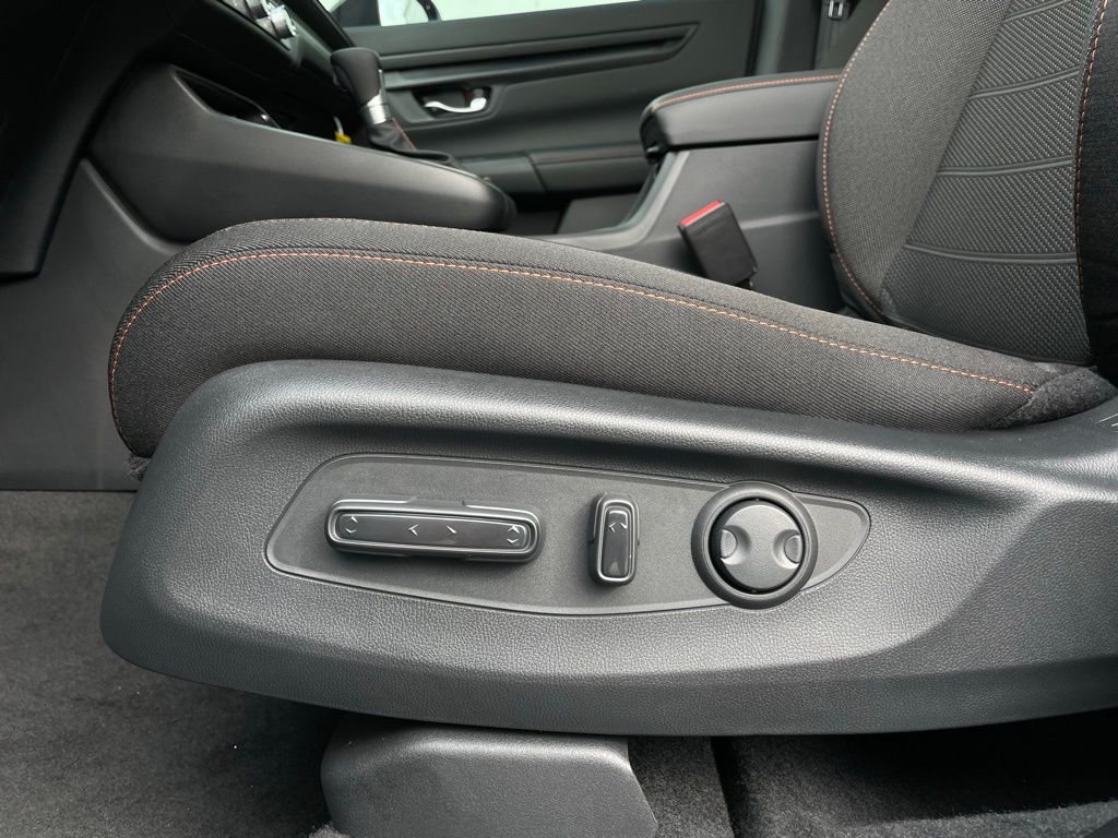 Thumbnail: 2026 Honda CR-V - 26