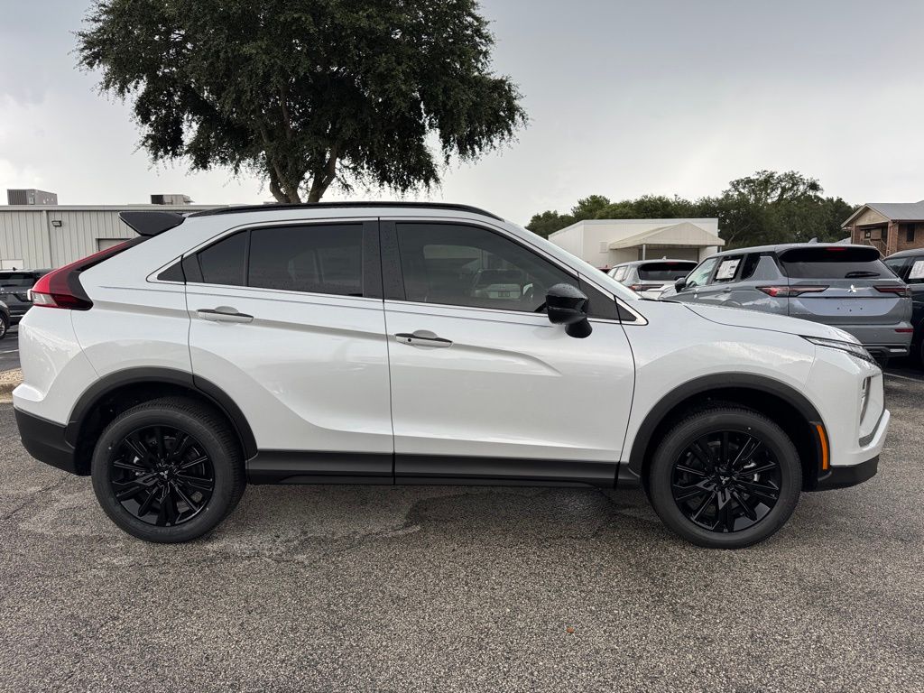 2025 Mitsubishi Eclipse Cross SEL photo 8