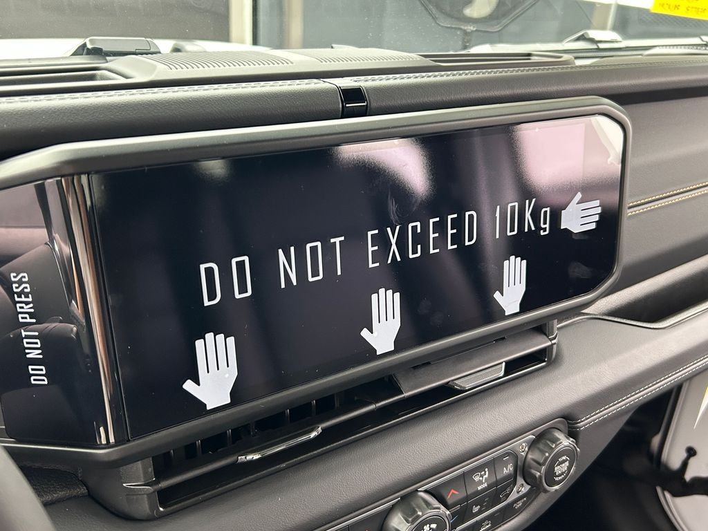 New 2026 Bright White Clearcoat Jeep Sahara image 19