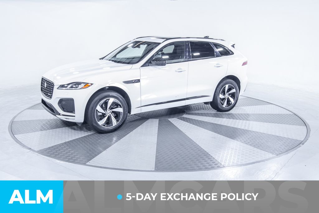 2025 Jaguar F-PACE P250 R-Dynamic S photo 3