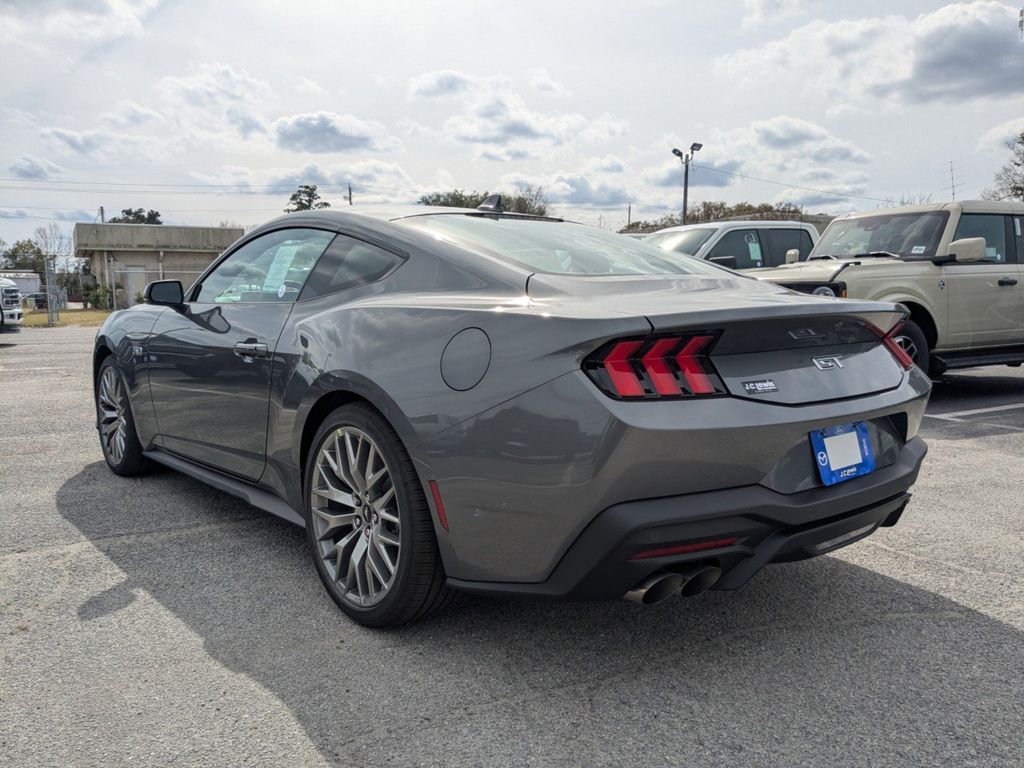 2026 Ford Mustang GT Premium Fastback
