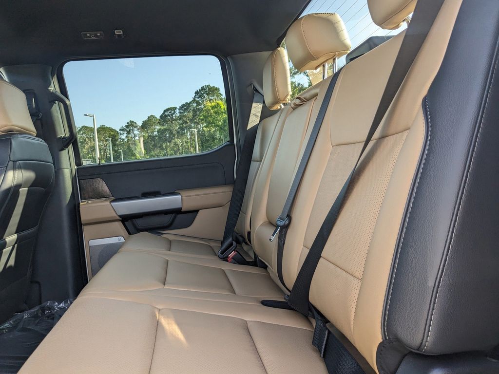 2025 Ford F-350 Super Duty Lariat