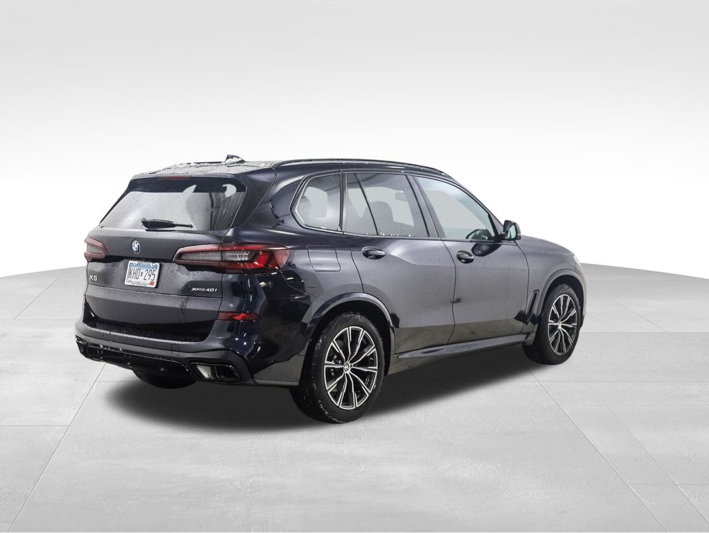 Thumbnail: 2023 BMW X5 - 5