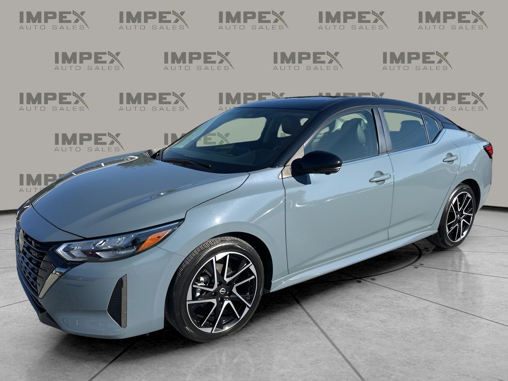 2024 Nissan Sentra SR's photo