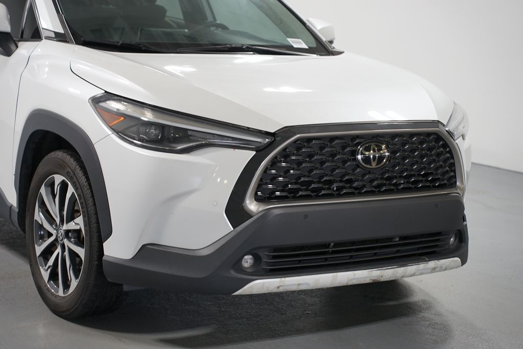 Thumbnail: 2022 Toyota Corolla Cross - 4
