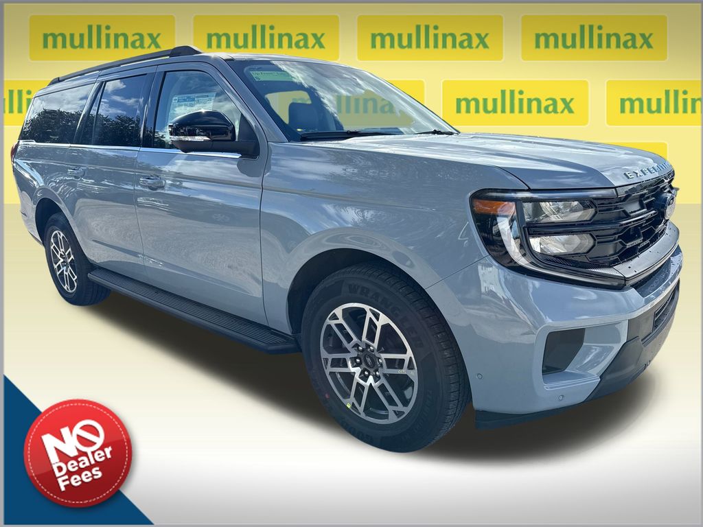 2025 Ford Expedition Active's photo