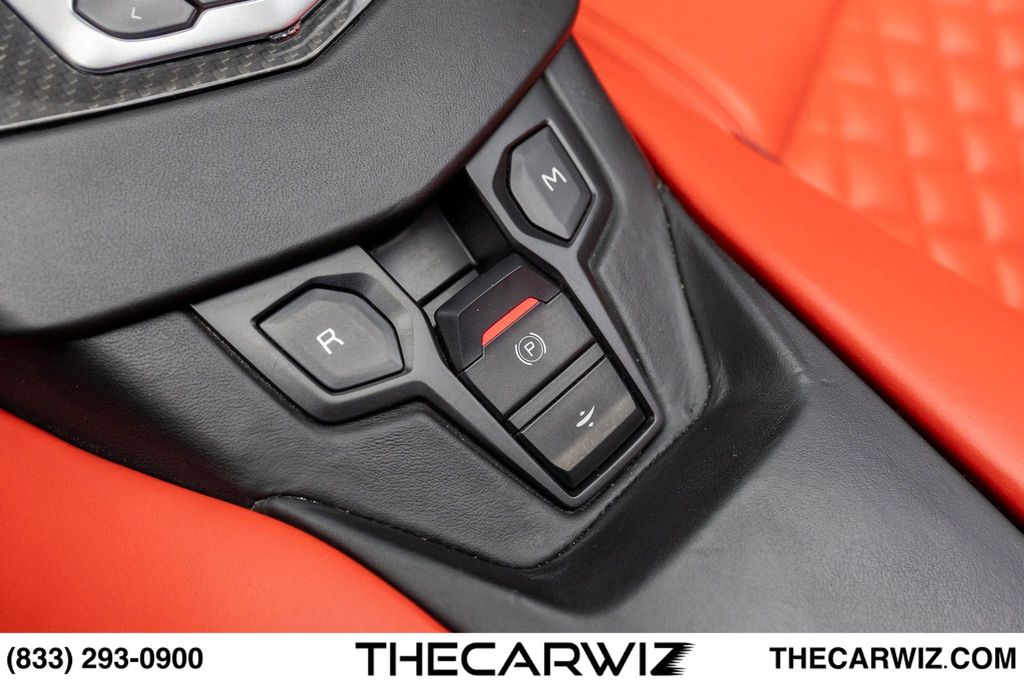 2017 Lamborghini Aventador Base - Photo 71