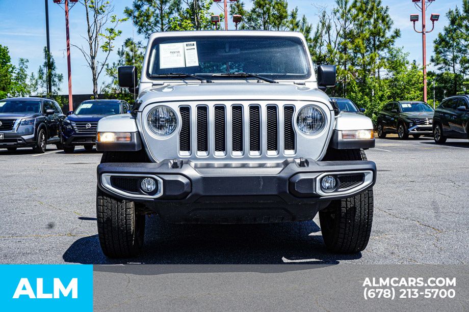 Used 2023 Silver Jeep Sahara image 10