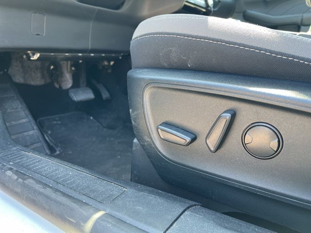 2021 Ford Escape Hybrid