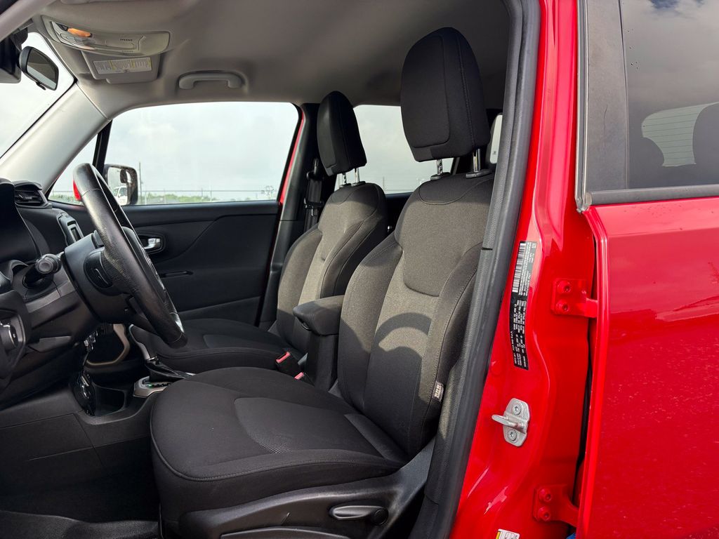 2015 Jeep Renegade Latitude Red at DeMontrond Auto Country
