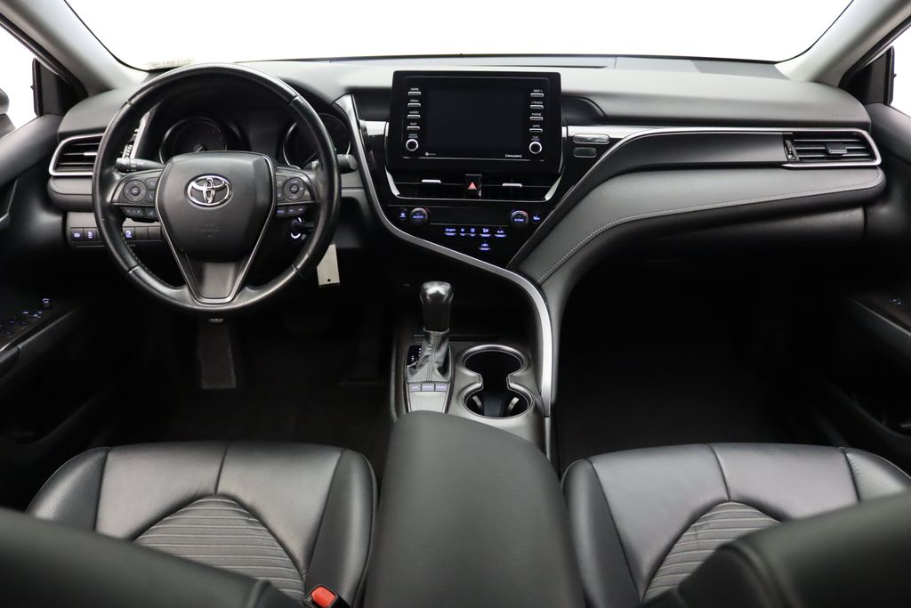 Thumbnail: 2023 Toyota Camry - 24