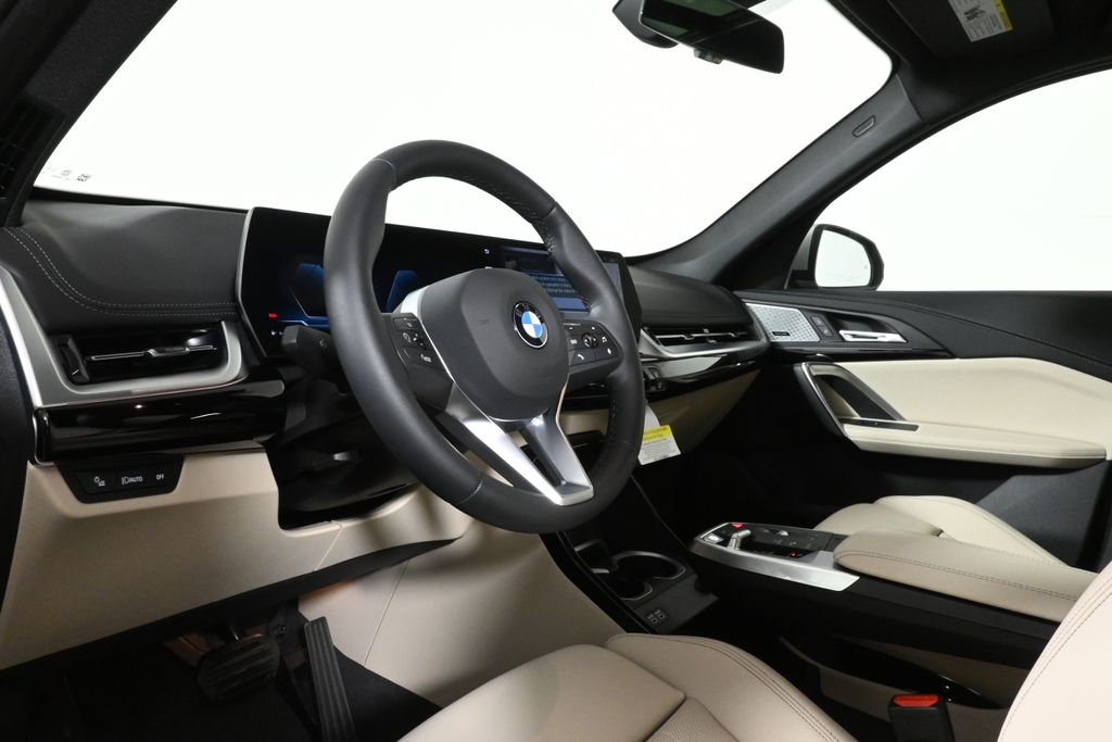 2024 BMW X1 xDrive28i 14