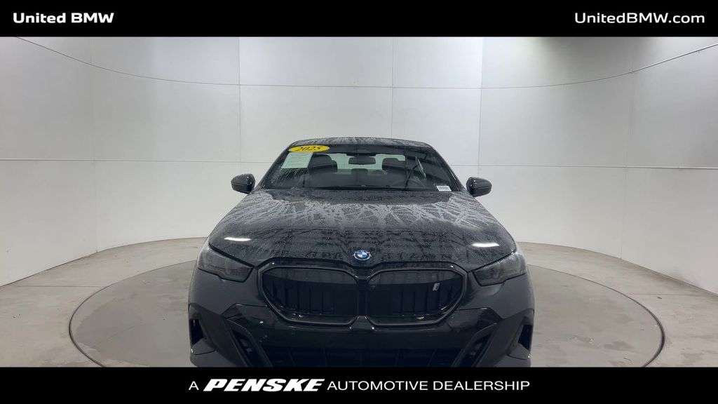 Thumbnail: 2025 BMW i5 - 3