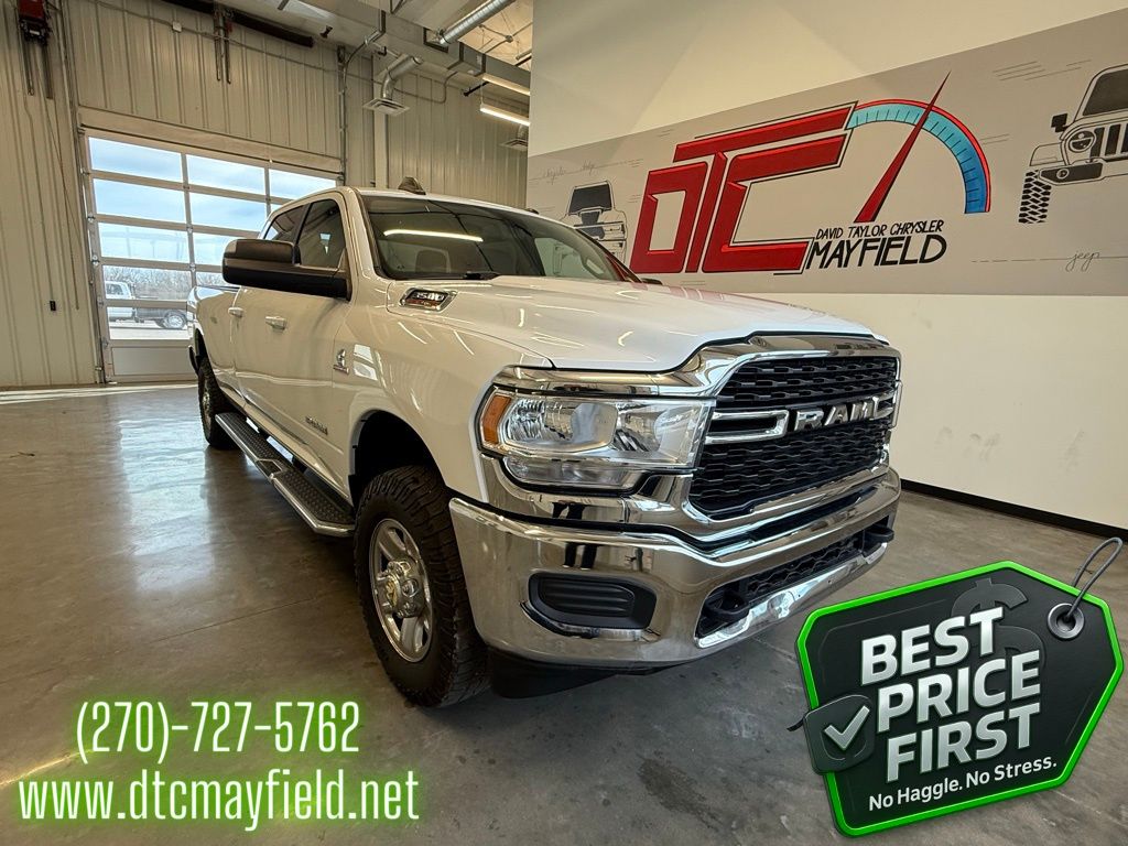 2022 RAM 3500 Big Horn Crew Cab LB 4WD