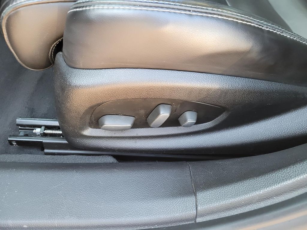 used 2013 Cadillac XTS car, priced at $11,700