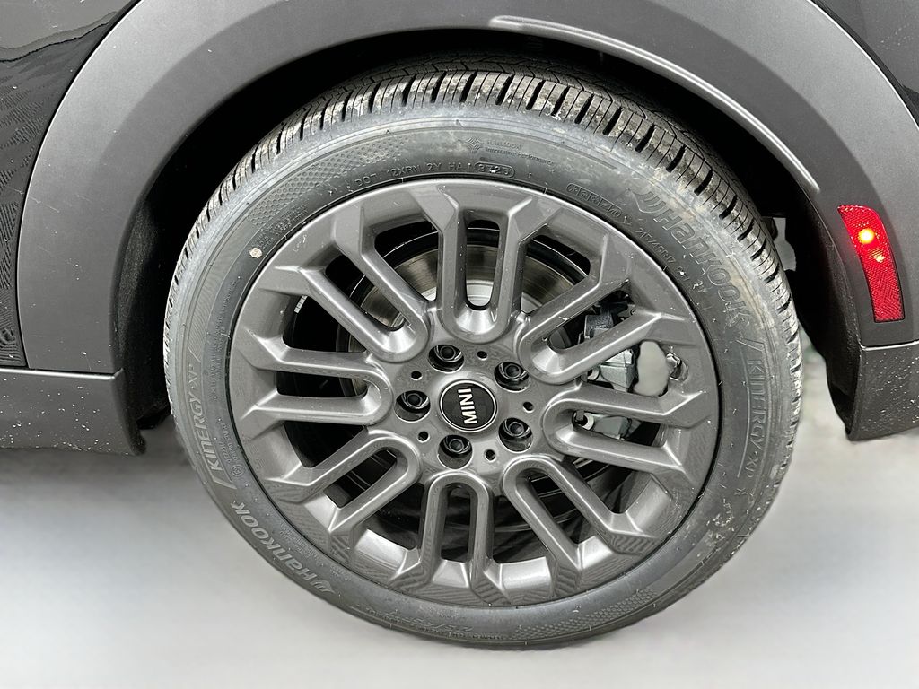 Thumbnail: 2026 MINI Cooper - 22