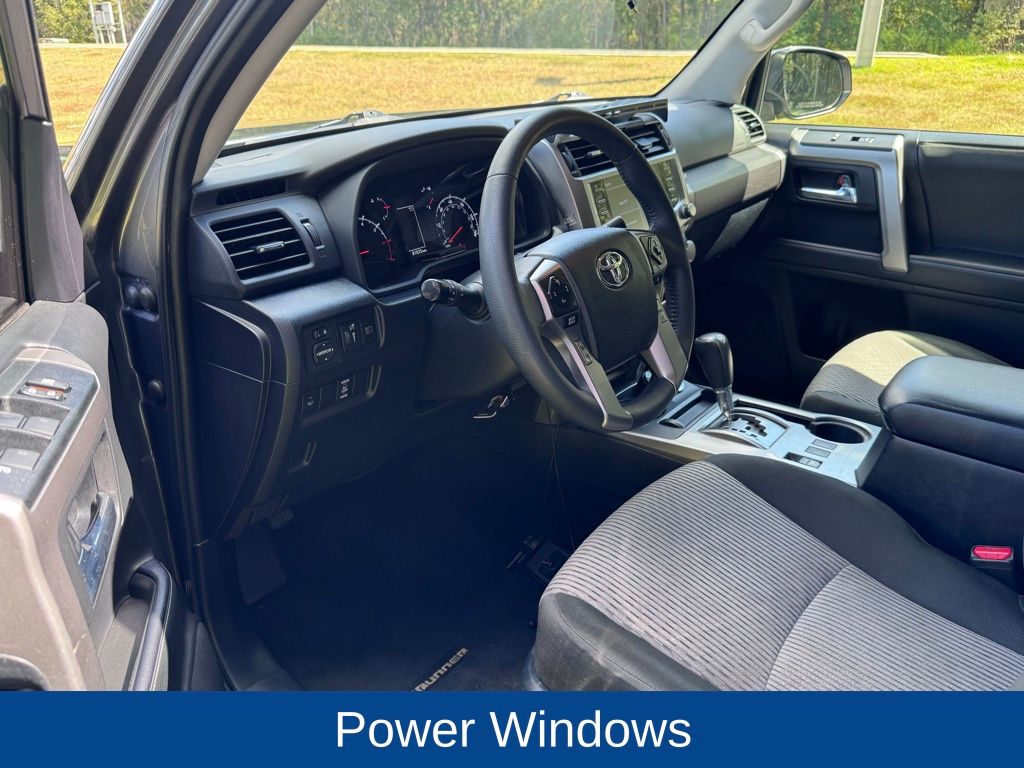 2021 Toyota 4Runner SR5