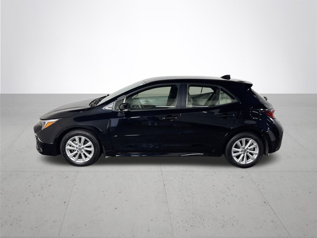 2024 Toyota Corolla Hatchback SE