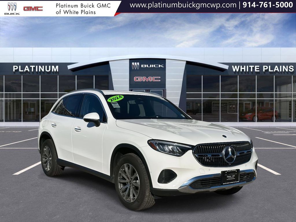Polar White 2024 Mercedes-Benz GLC 300 4MATIC SUV / Crossover All-Wheel Drive 9-Speed Automatic