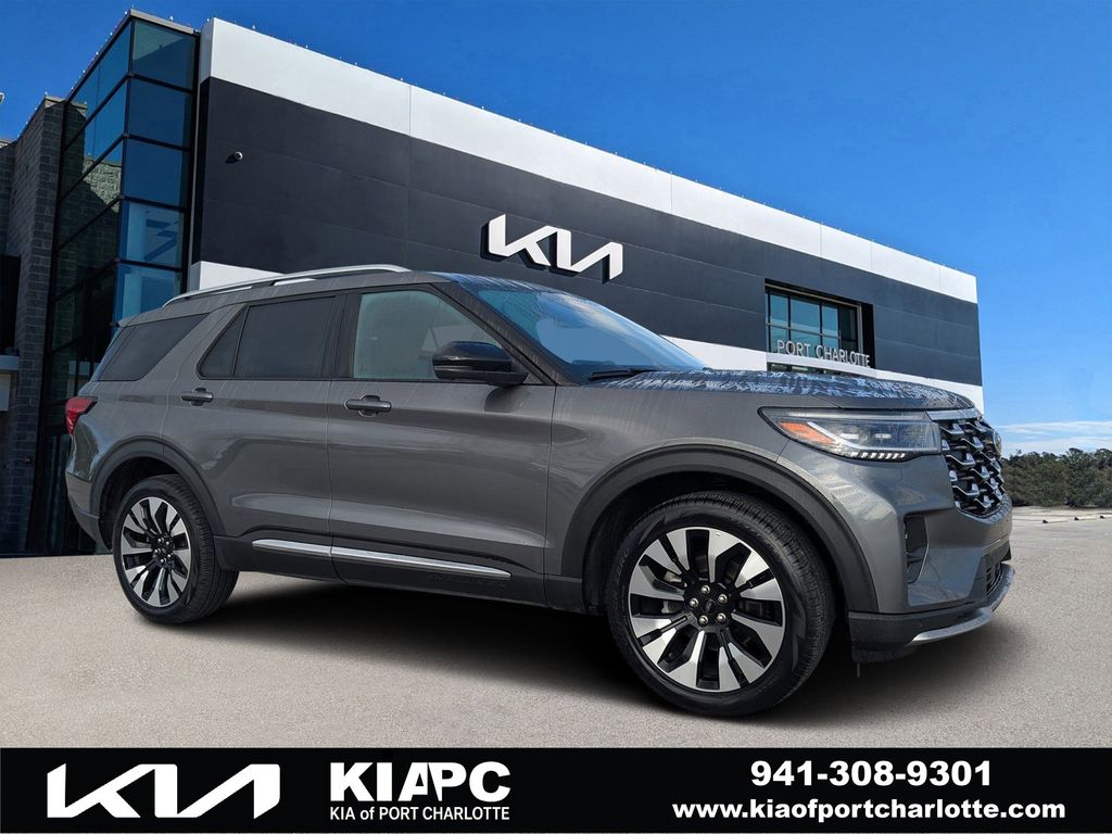 2025 Ford Explorer Platinum AWD