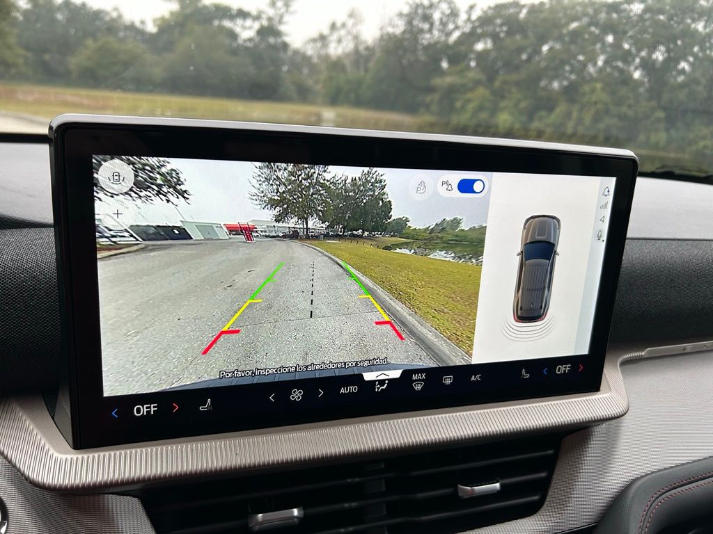 Thumbnail: 2025 Ford Explorer - 25