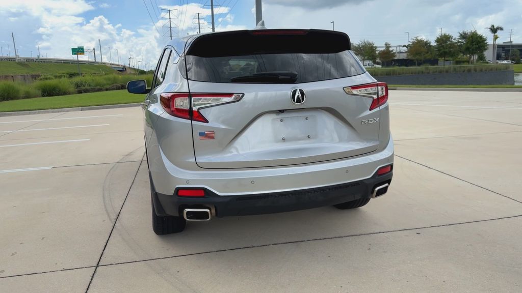 Thumbnail: 2023 Acura RDX - 7