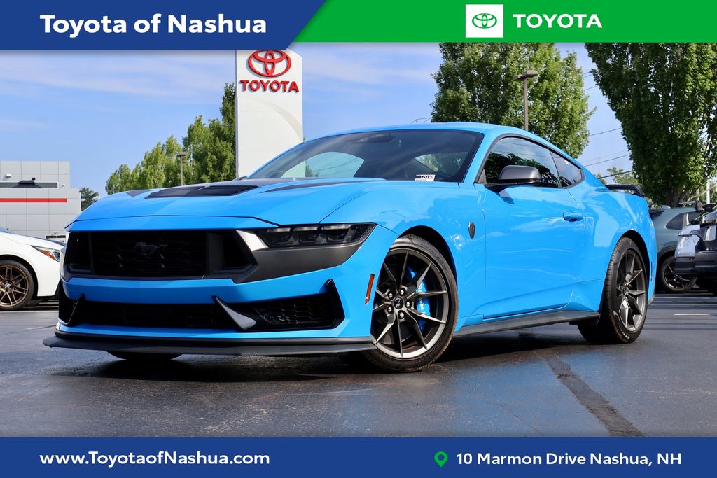 2024 Ford Mustang Dark Horse Fastback RWD