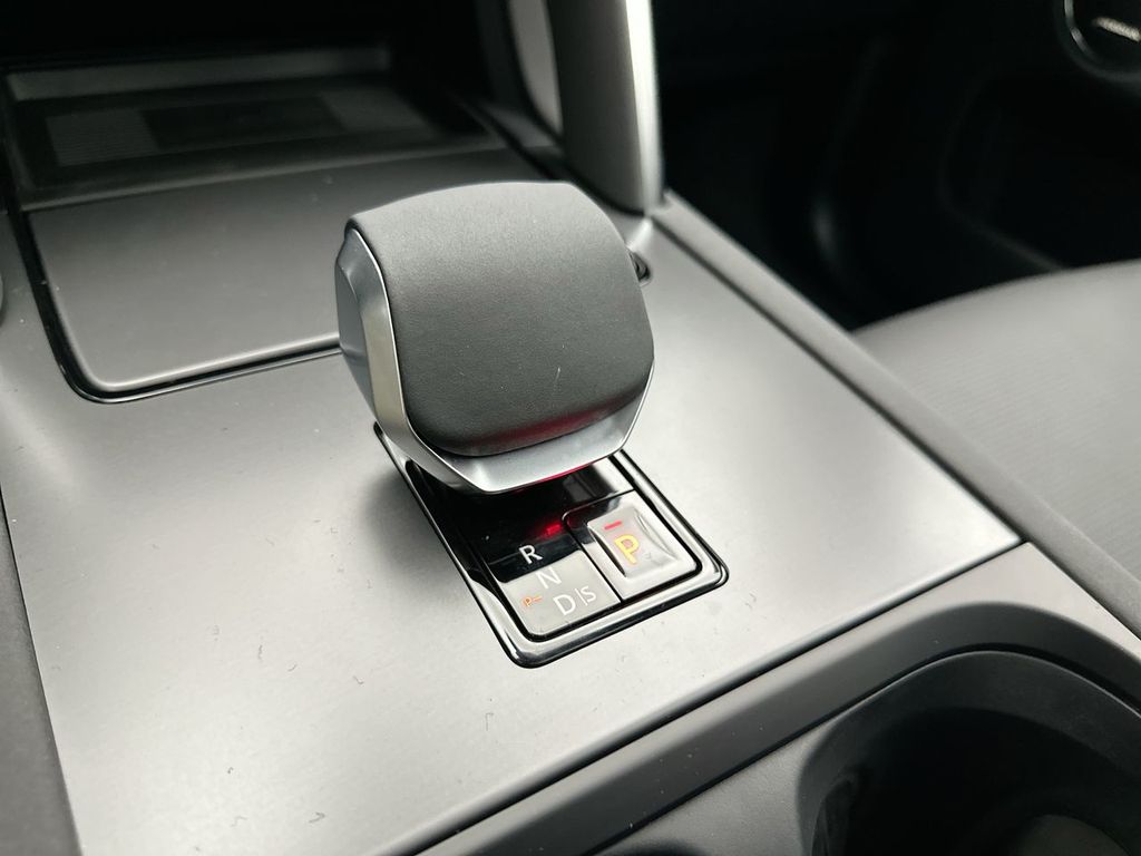 Thumbnail: 2026 Land Rover Discovery Sport - 12