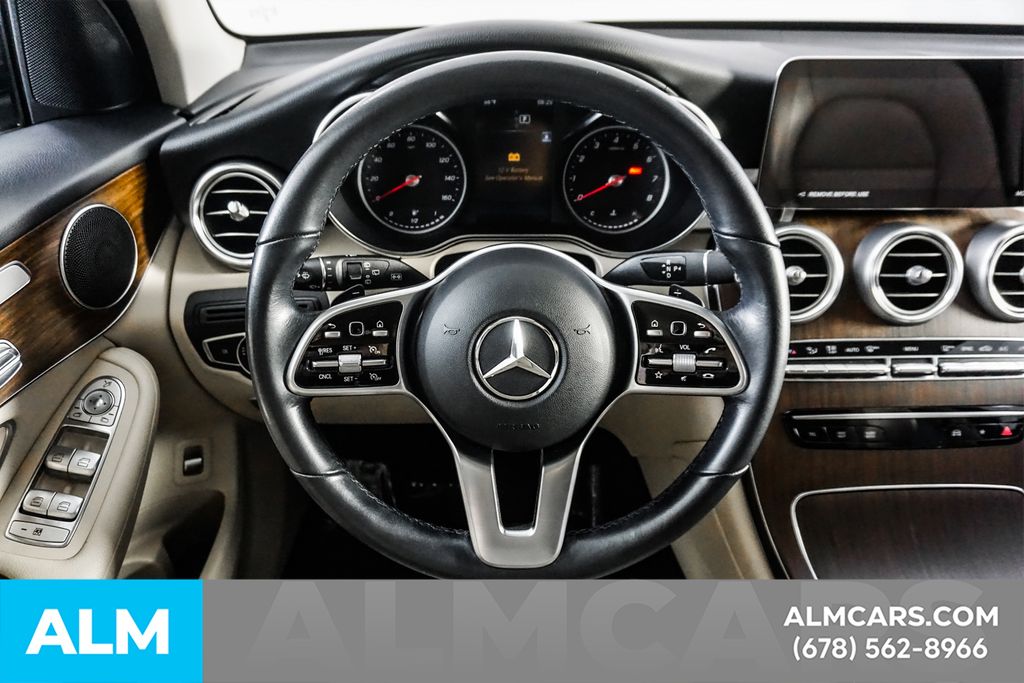 Used 2022 Gray Mercedes-Benz GLC 300 image 25