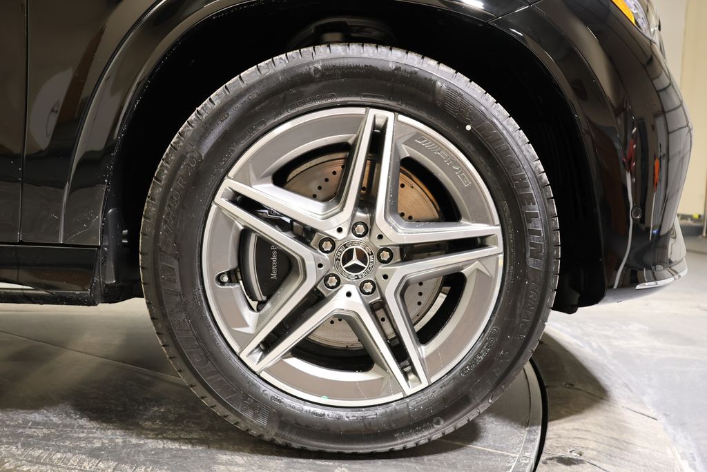 Thumbnail: 2026 Mercedes-Benz GLE - 14