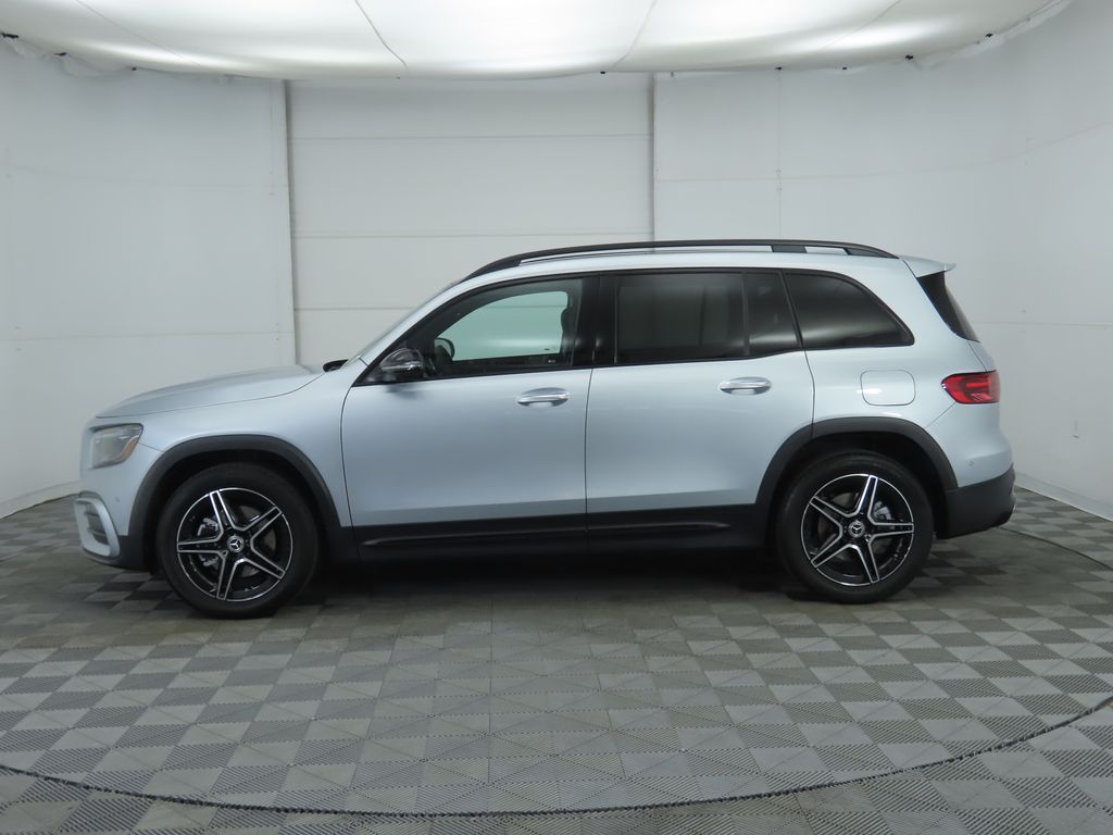 Thumbnail: 2026 Mercedes-Benz GLB - 8