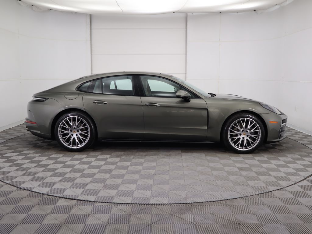 Thumbnail: 2025 Porsche Panamera - 8