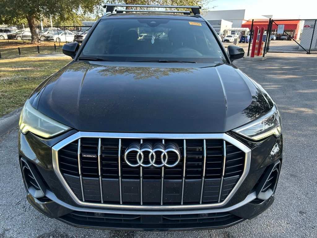 Thumbnail: 2022 Audi Q3 - 8