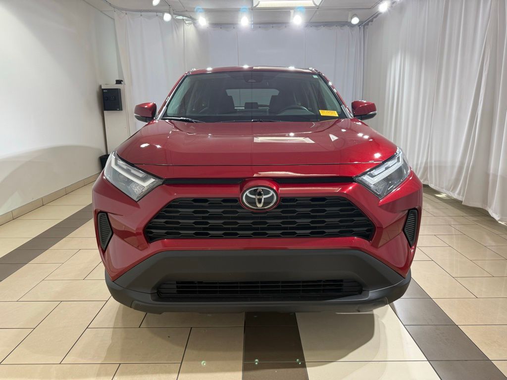 Thumbnail: 2023 Toyota RAV4 - 8