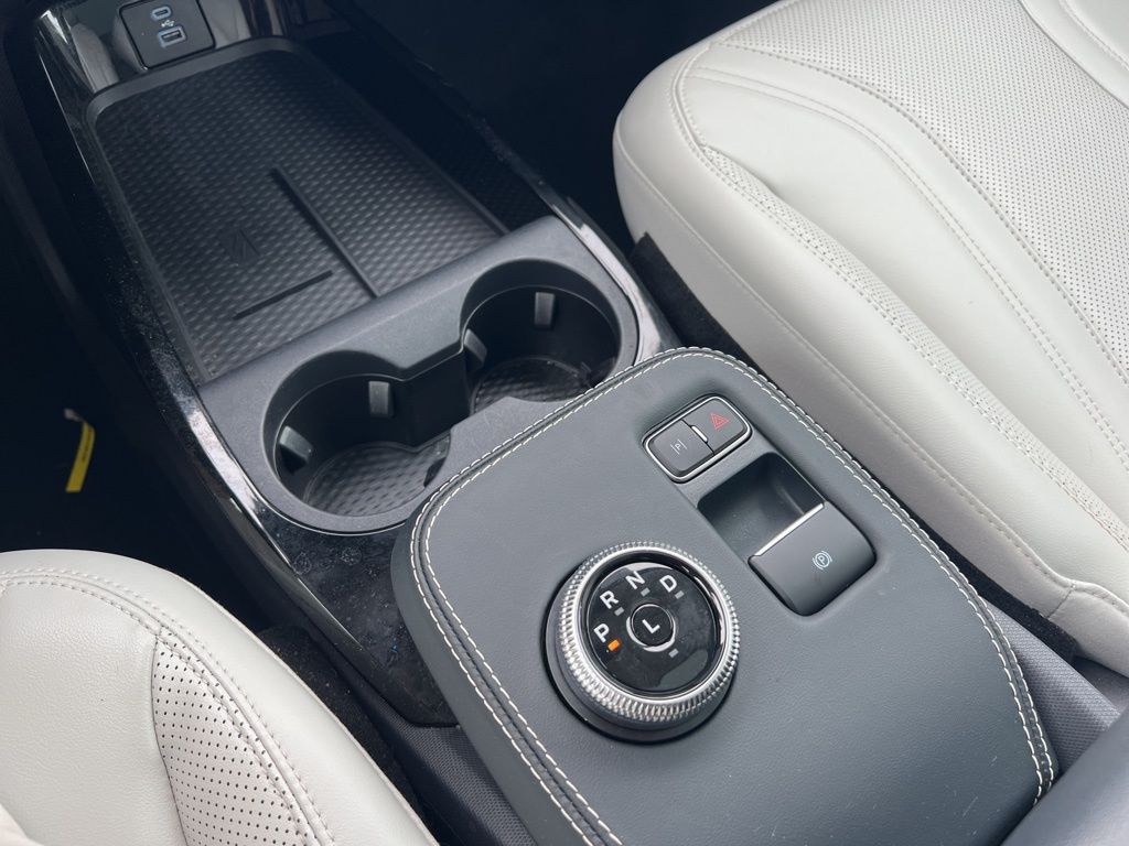 2022 Ford Mustang Mach-E