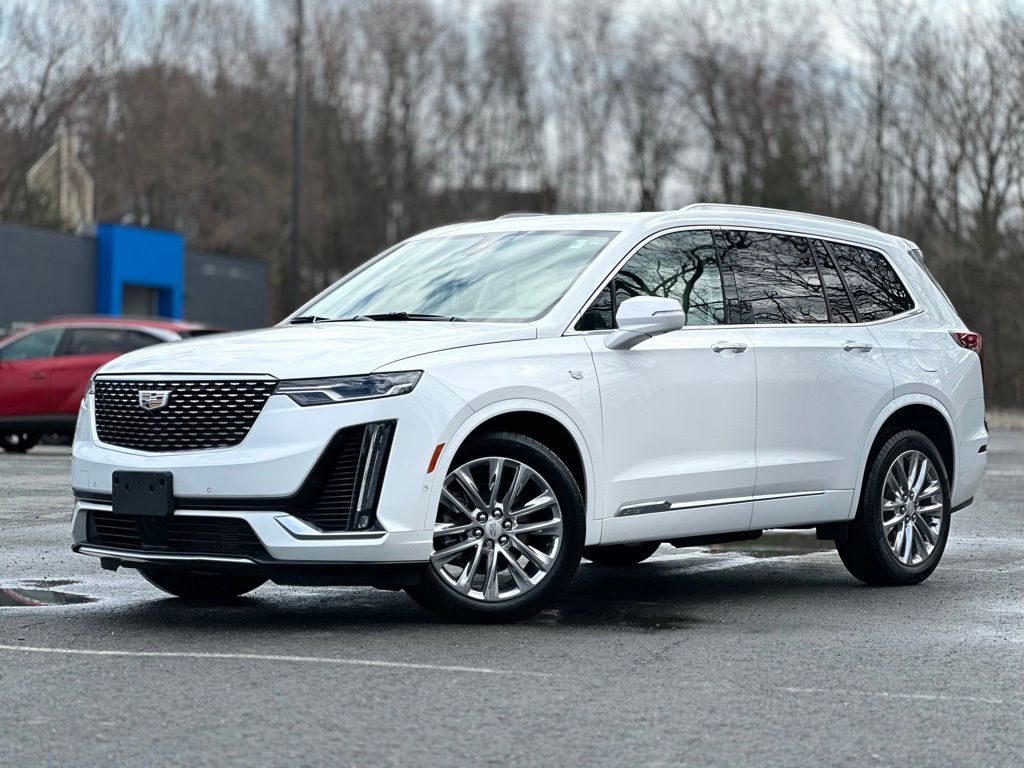 Crystal White Tricoat 2023 Cadillac XT6 Premium Luxury AWD SUV / Crossover Four-Wheel Drive 9-Speed Automatic