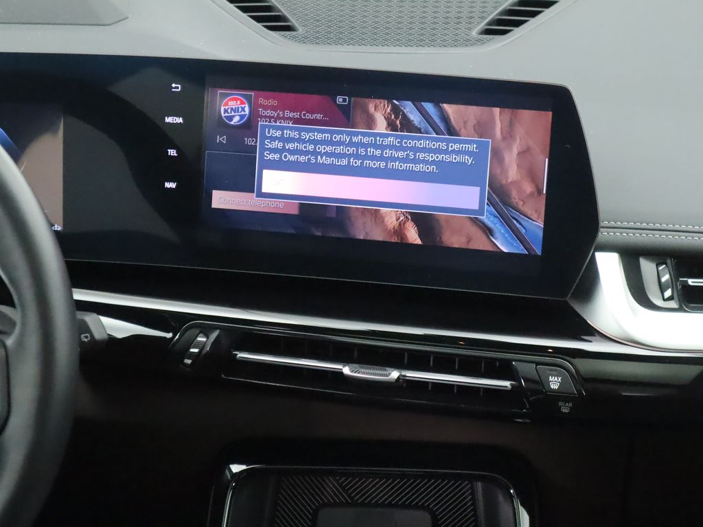 Thumbnail: 2025 BMW X1 - 14