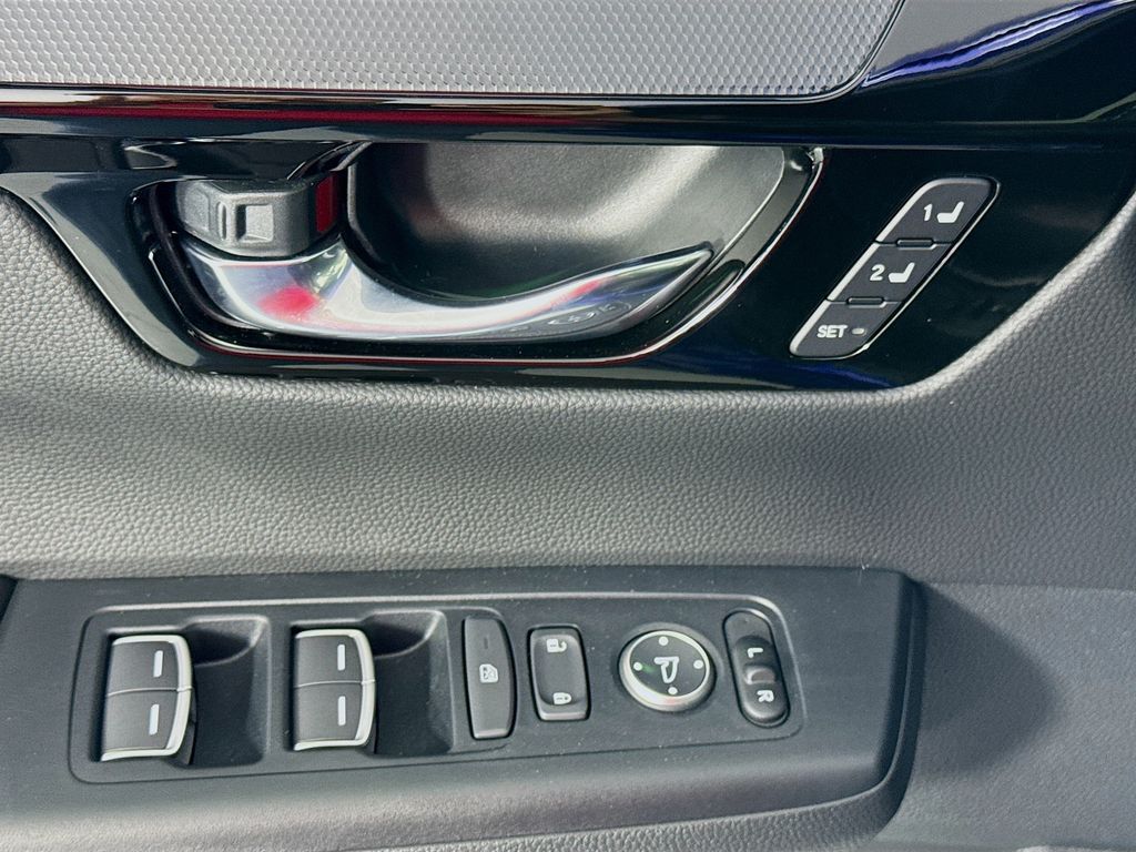 Used Car 2025 Honda Cr-v Hybrid  Sport Touring For Sale Under $40,000 In Austin, Texas