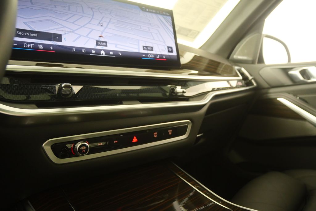 Thumbnail: 2026 BMW X5 - 24