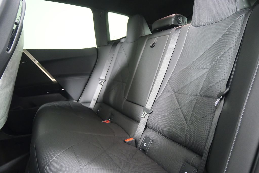 Thumbnail: 2026 BMW iX - 15